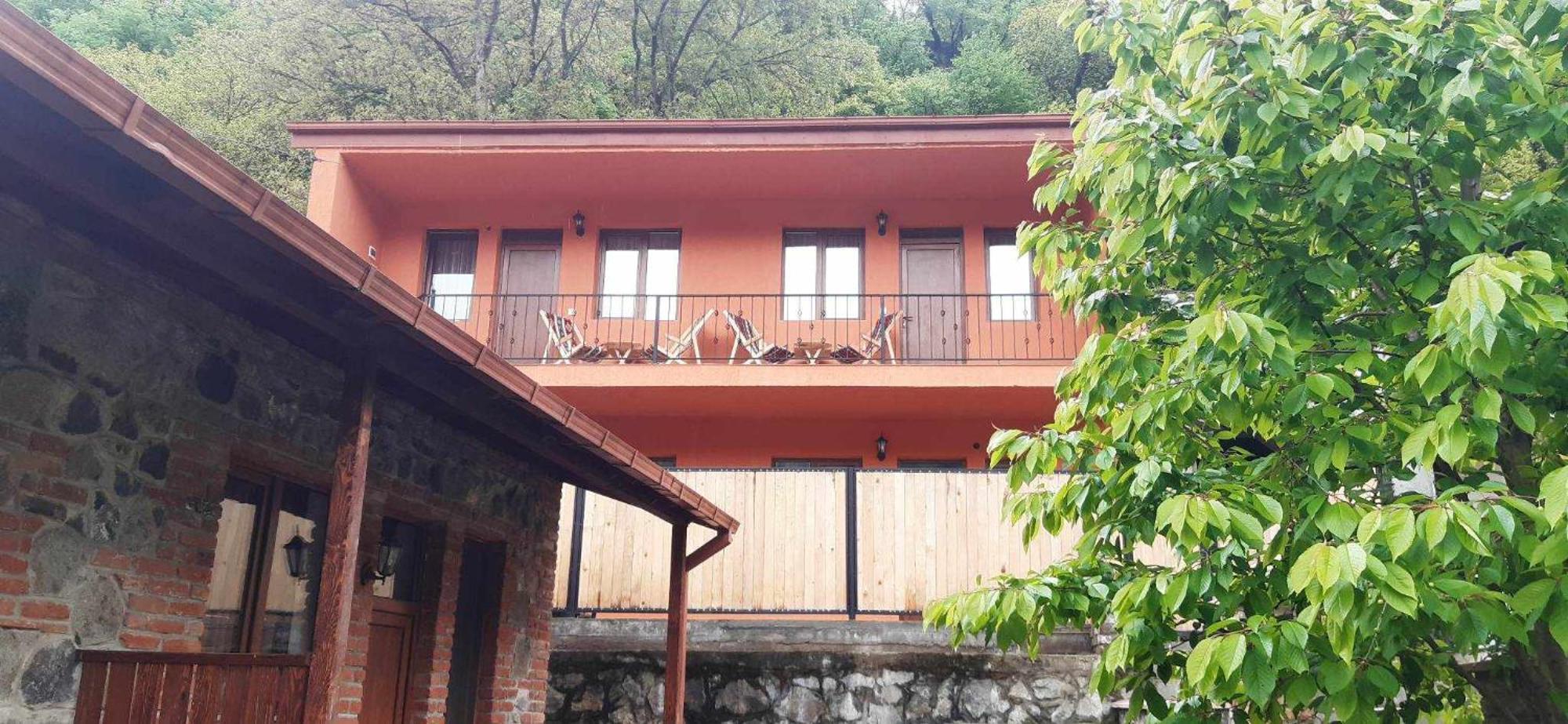 Guest House Borjomula Боржоми Екстериор снимка